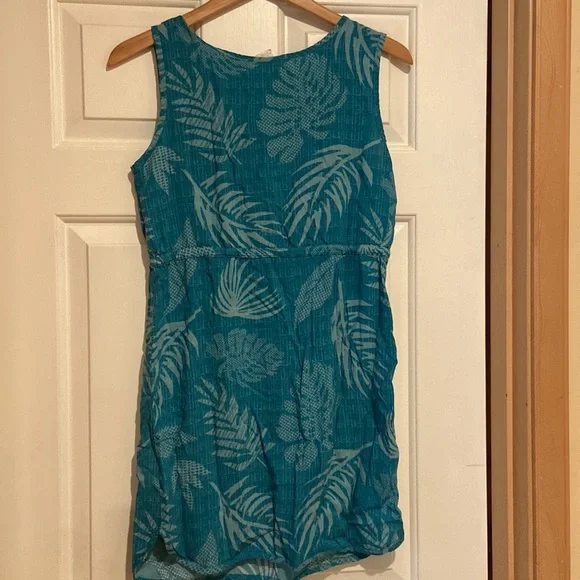 Palmwave Hawaiian green palm dress. 🌴 - Picture 3 of 3